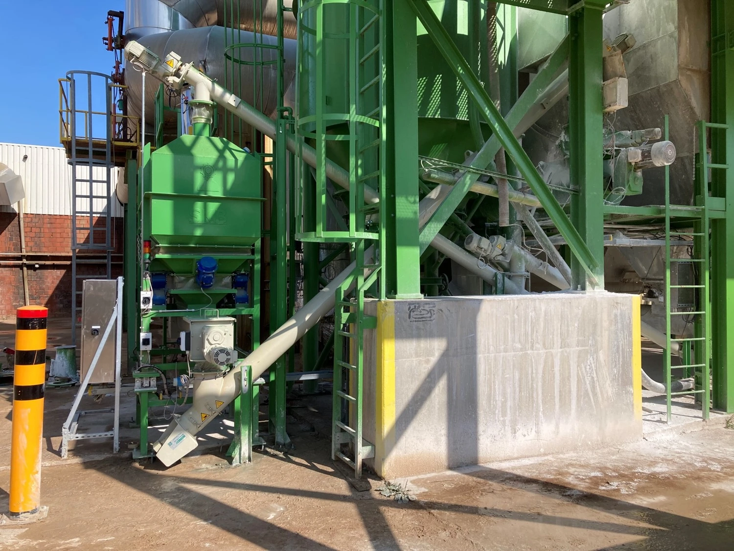 Schroeven Weegbunker - Realisatie